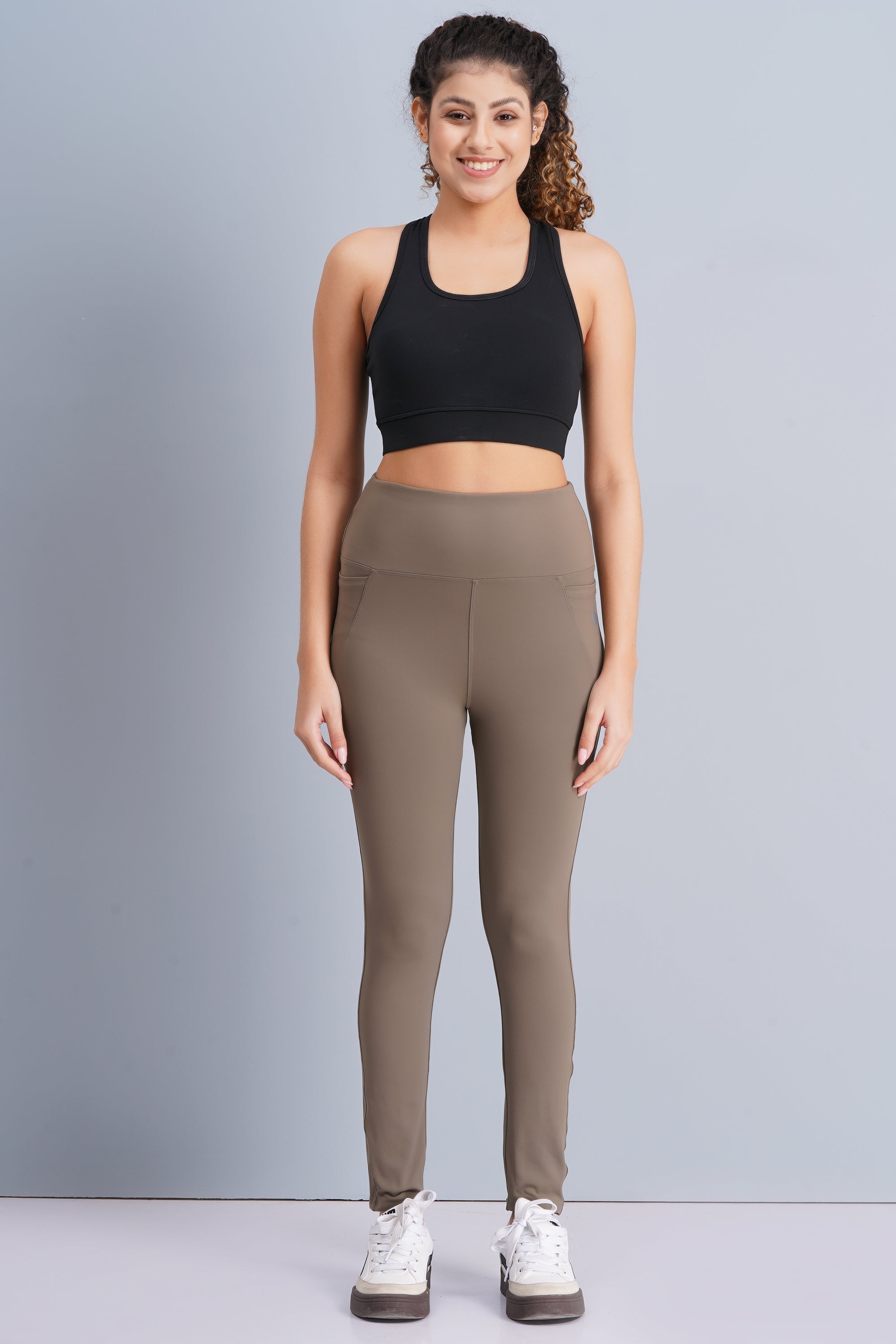 High-Rise Ankle-Length Tights with V Pocket - Camel